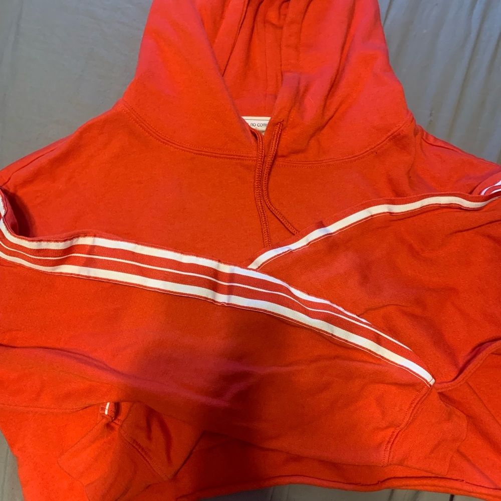 red cropped hoodie! size m